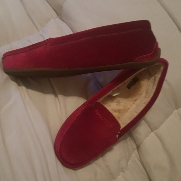 New beautiful burgundy velour Nautica Moccasins 10 - Picture 2 of 6